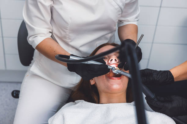 Best Mobile Emergency Dentist in Roessleville, NY